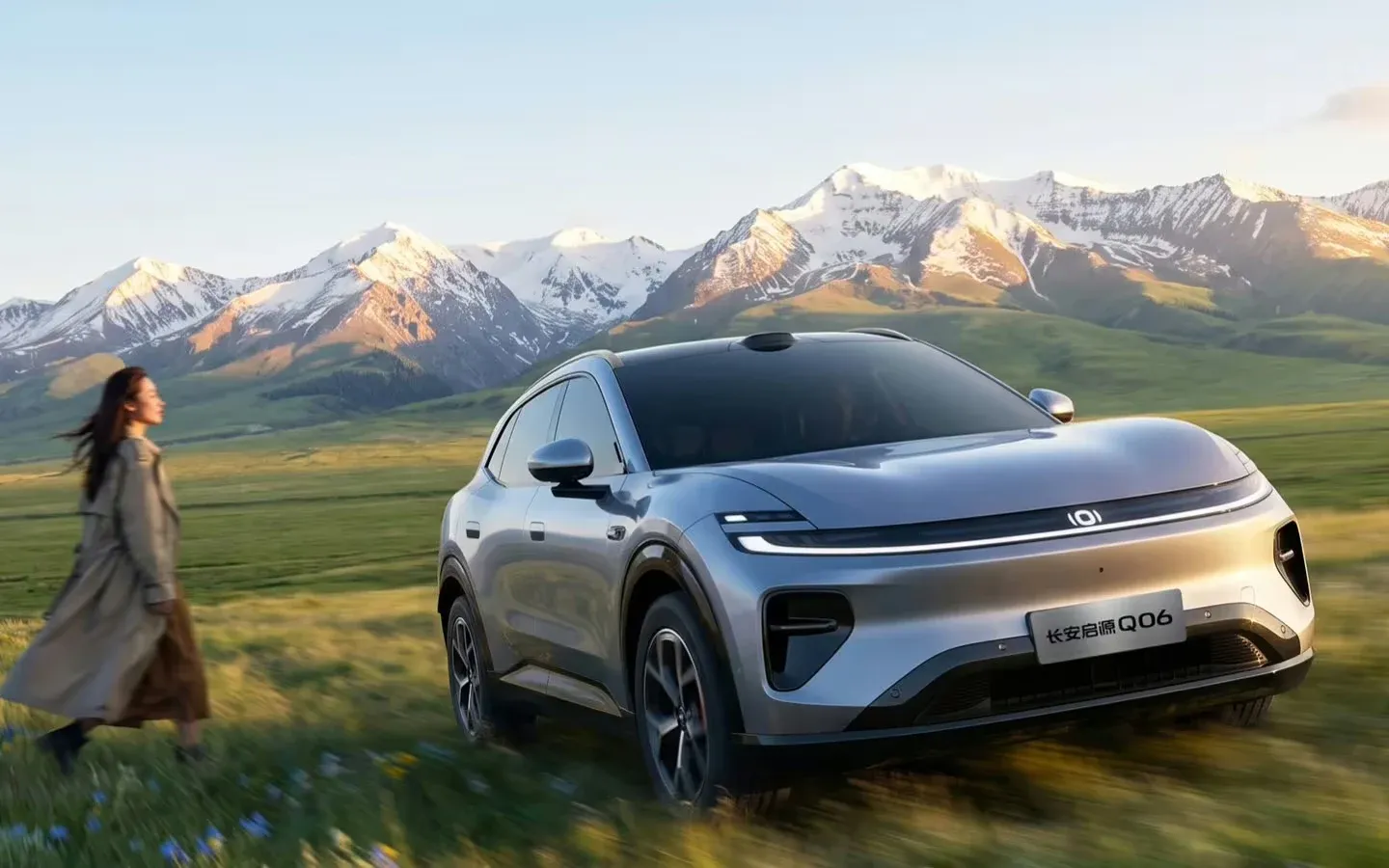 Changan Nevo Q06 в профиль