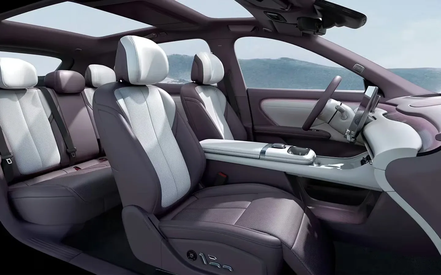 Салон Changan Nevo Q06