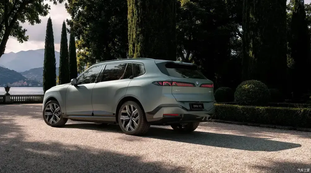 BMW X5 для рынка КНР стал длиннее: колесная база достигает 3165 мм
